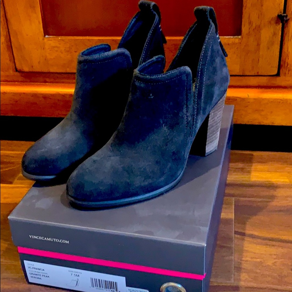 Vince Camino grey suede bootie, NWB